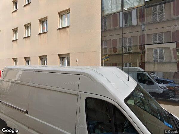 UN APPARTEMENT • 33,17m² • Saint-Denis