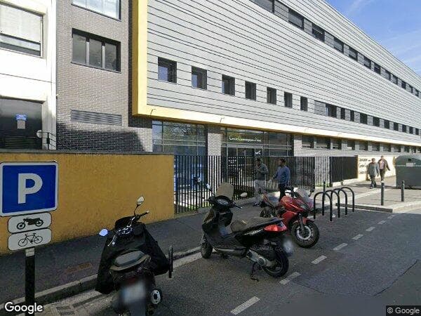 UN APPARTEMENT ET UNE CAVE • 97,14m² • Saint-Denis