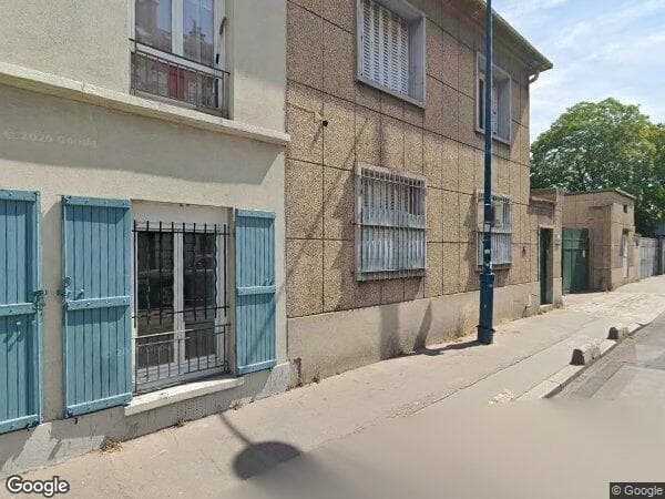 UN ENSEMBLE IMMOBILIER • Pantin